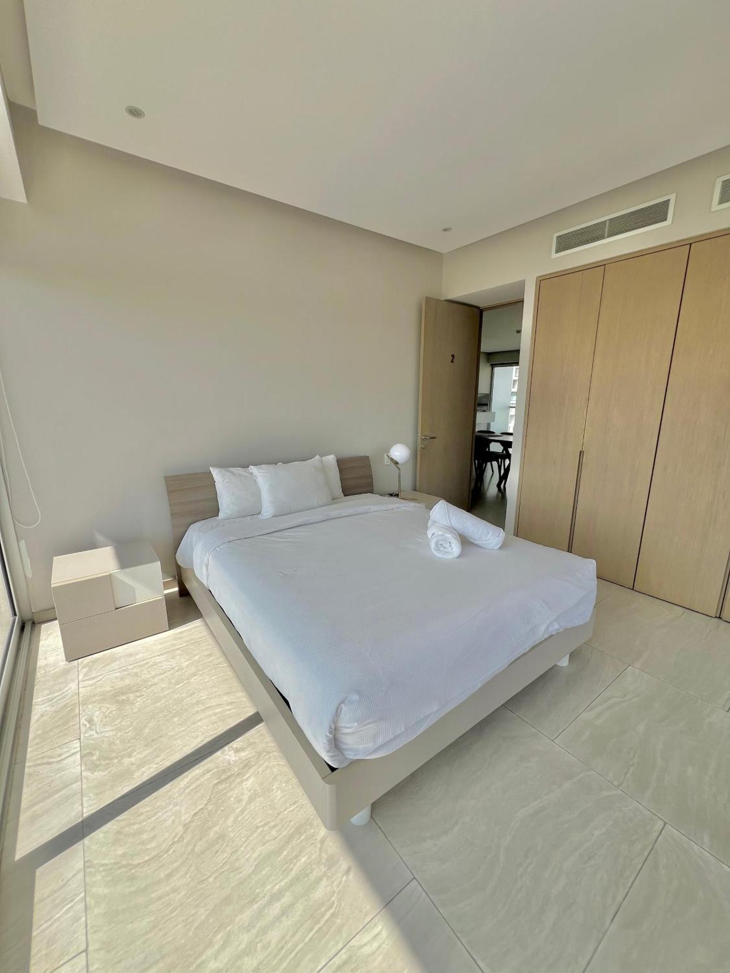 Park Life Guadalajara Aparthotel Ngoại thất bức ảnh