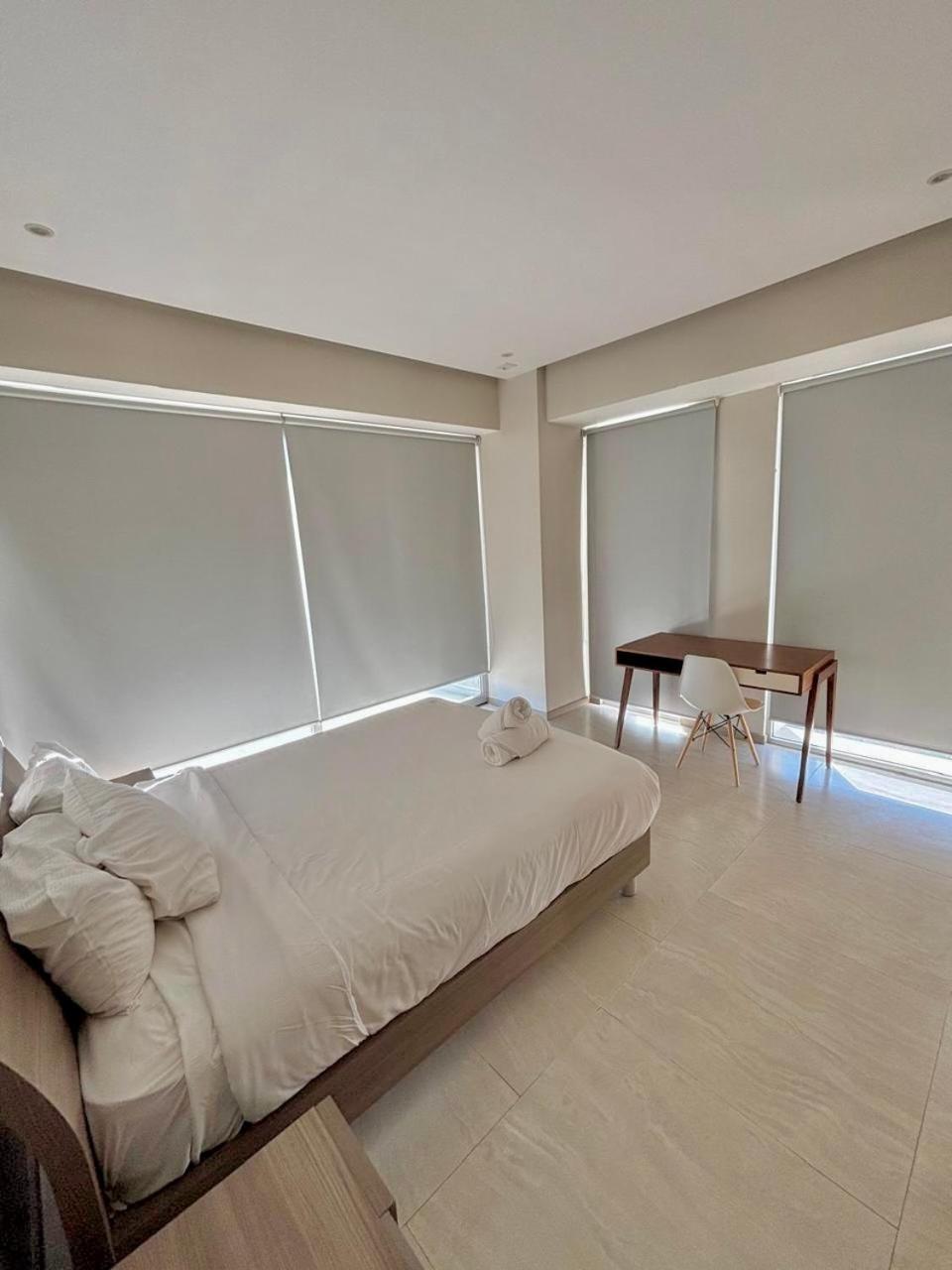 Park Life Guadalajara Aparthotel Ngoại thất bức ảnh