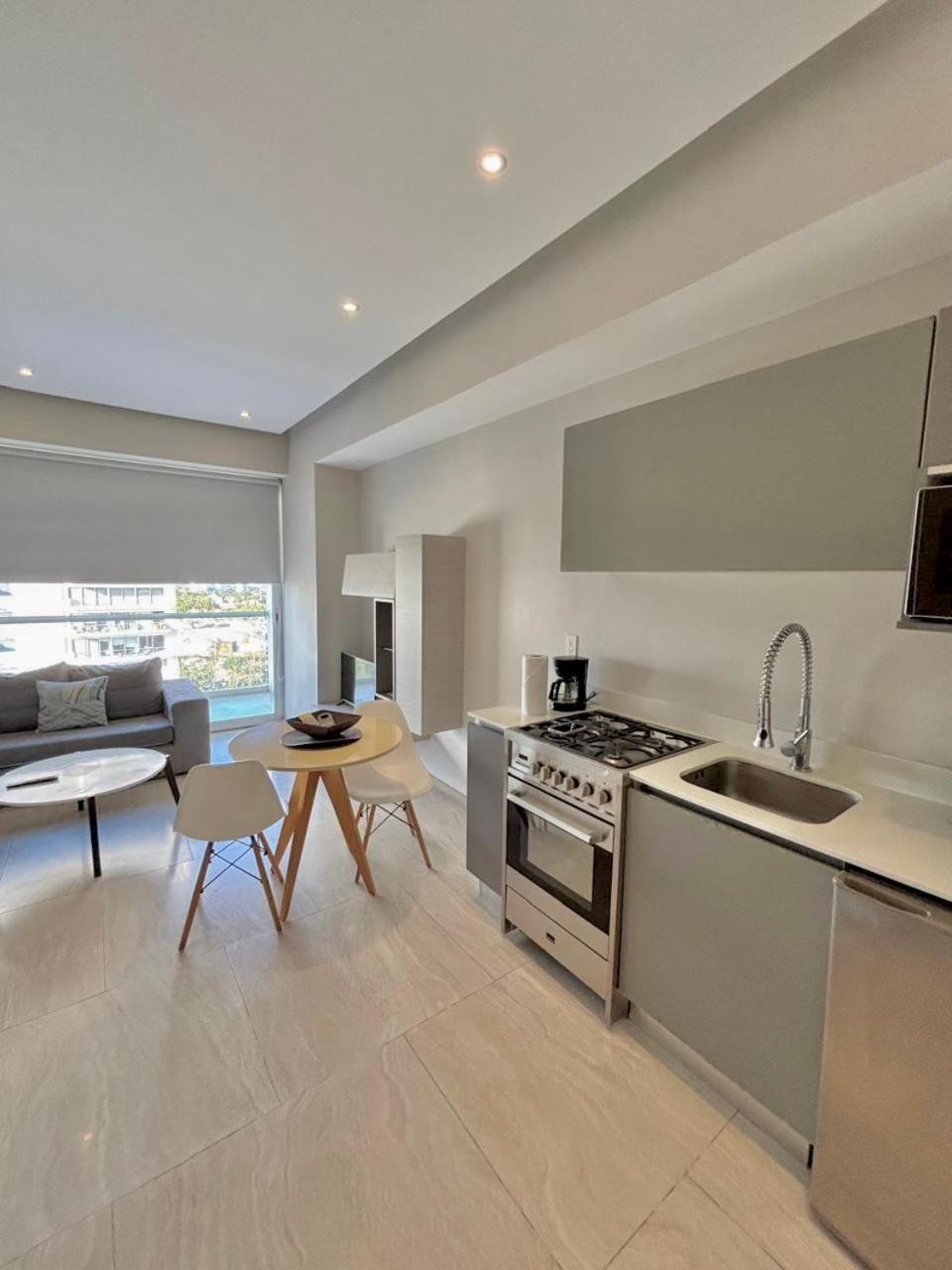 Park Life Guadalajara Aparthotel Ngoại thất bức ảnh