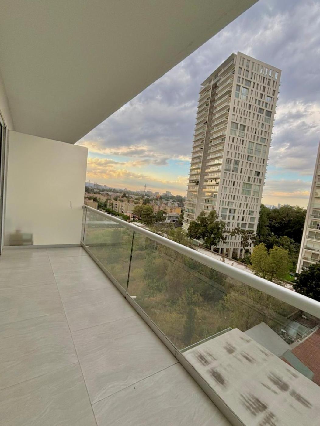 Park Life Guadalajara Aparthotel Ngoại thất bức ảnh